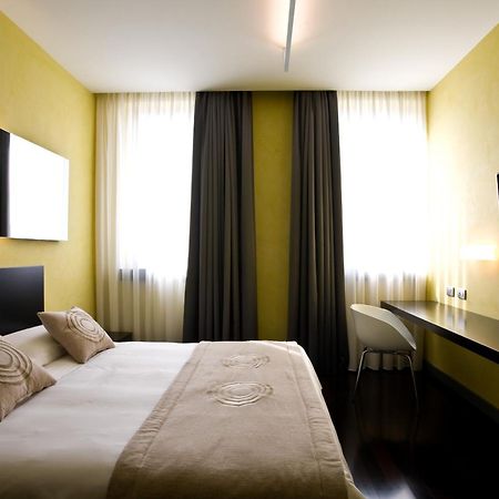 Eos Hotel Λέτσε Εξωτερικό φωτογραφία
