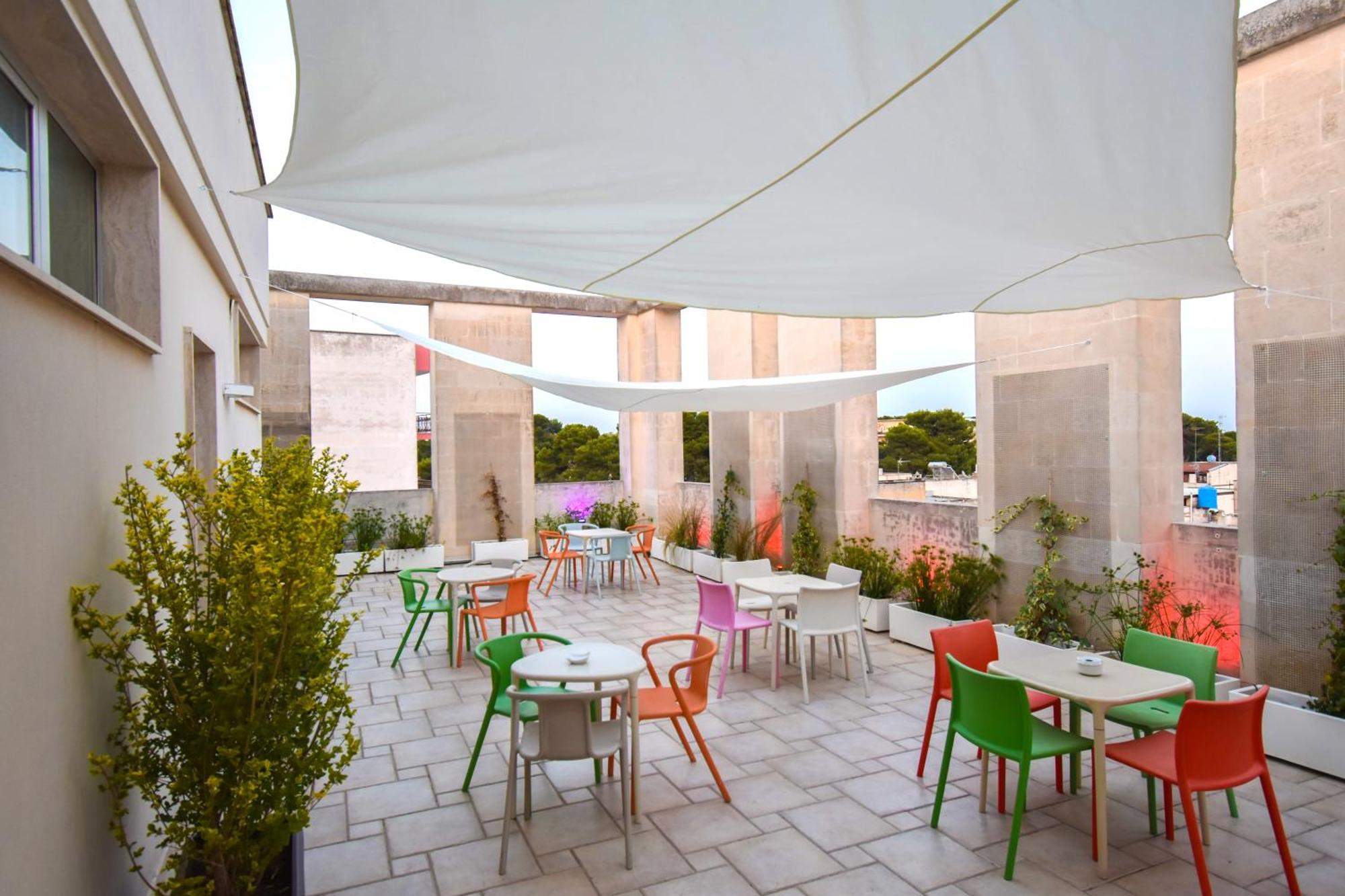 Eos Hotel Λέτσε Εξωτερικό φωτογραφία